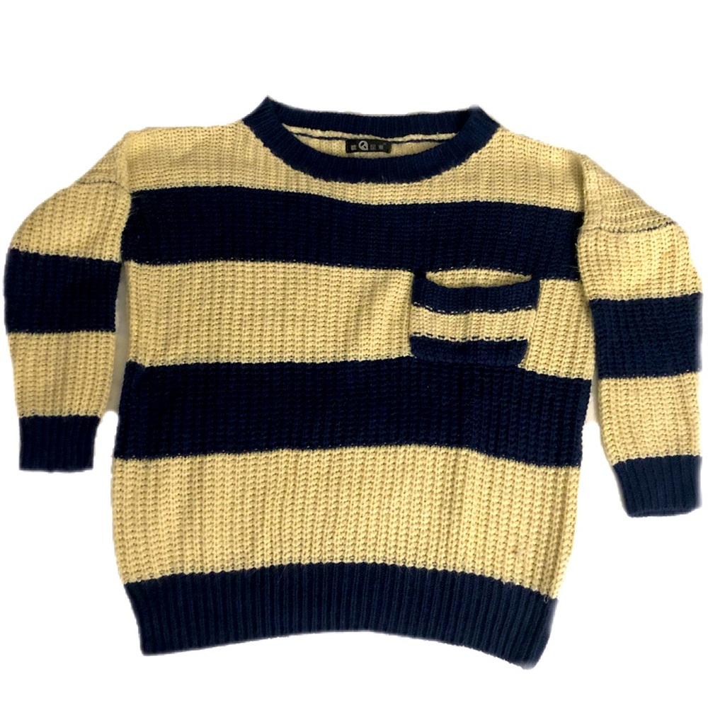 Cute sweater navy blue and cream